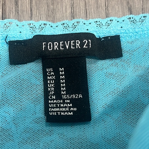 Forever 21 cropped tube top - Picture 4 of 8